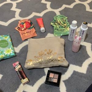 Fun beauty bag